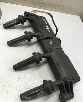 Peugeot 206 High voltage ignition coil 154302