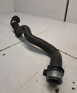 Mercedes-Benz GLC X253 C253 Engine coolant pipe/hose A2135013982 CT157804