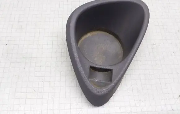 Nissan Almera Tino Cup holder 682754U200 68275BU200