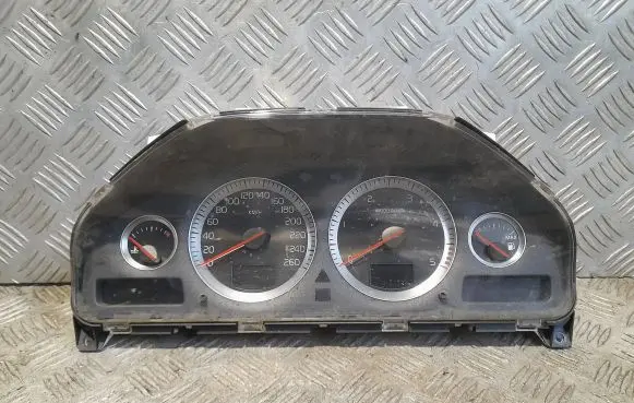 Volvo XC90 Speedometer (instrument cluster) 30765607 69199140T 36000031