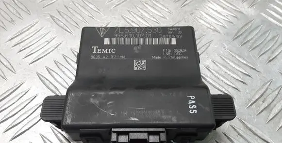 Porsche Cayenne (9PA) Gateway control module 7L5907530 95561010701