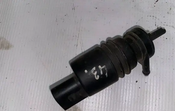 Mercedes-Benz CLS C219 Windscreen/windshield washer pump pa6gbgf30