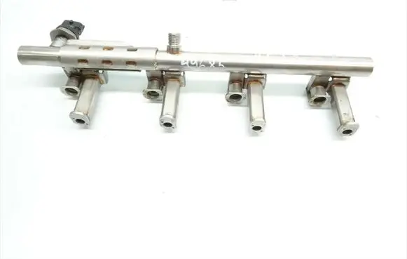 Ford Fiesta Fuel main line pipe CJ5G-9D280-AA 0261555177 CJ5G-9H487-BB
