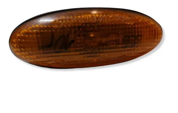 Mazda 626 Front fender indicator light 0464120