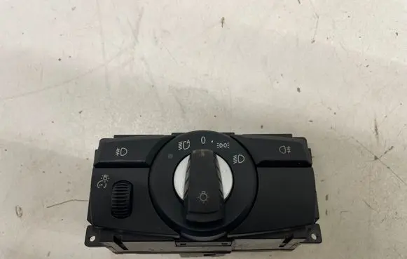 BMW 5 E60 E61 Light switch 6988554 33295301