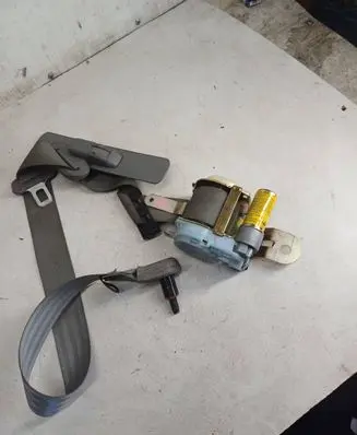 KIA Sorento Front seatbelt 0432022 299220