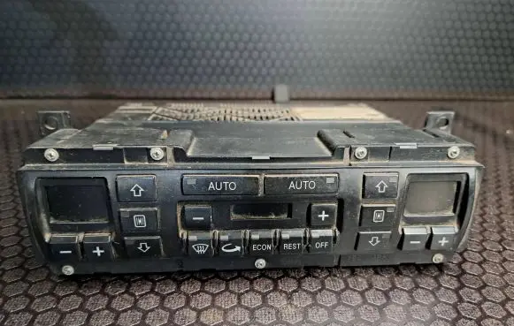 Audi A8 S8 D2 4D Climate control unit 4D0820043C 5HB00715501