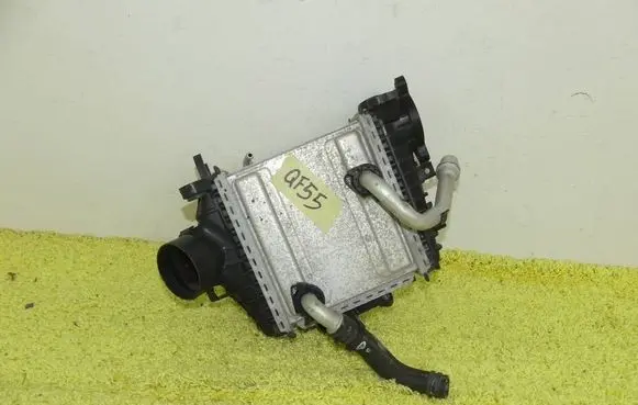 Mercedes-Benz Sprinter W907 W910 Intercooler radiator 6540904101 6540103104