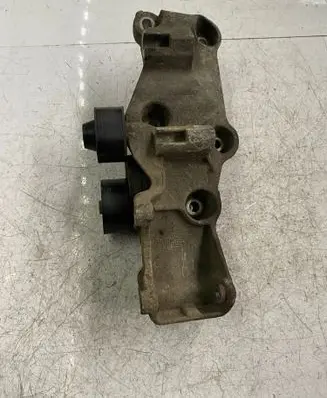Renault Master III Generator/alternator bracket 117109477R