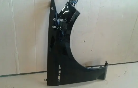 Ford Mondeo MK IV Fender