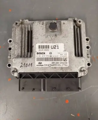 Hyundai i40 Engine control unit/module 391202a220 39120-2a220 0281019572
