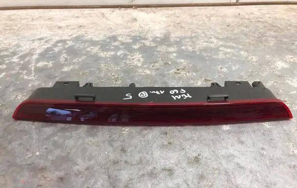 Mini Cooper Countryman F60 Third/center stoplight 7398538-BILI 7398538