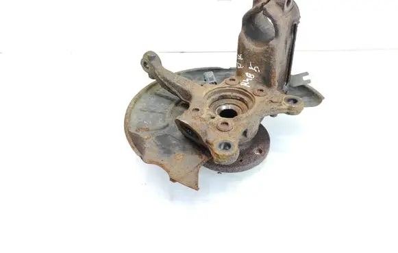 Volkswagen Caddy Front wheel hub spindle knuckle