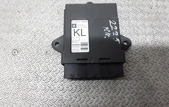 Opel Vectra C Door control unit/module 9227560