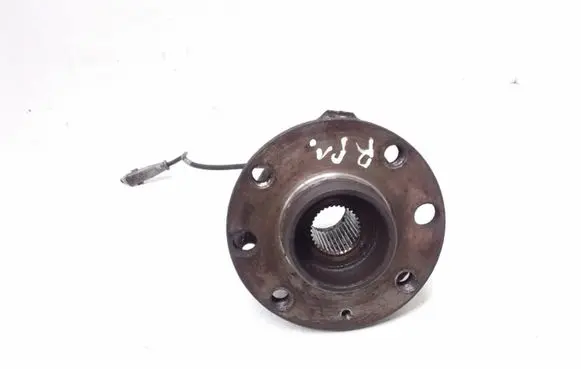 Opel Astra H Front wheel hub