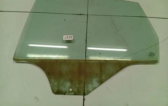 Seat Toledo III (5P) Rear door window glass As2