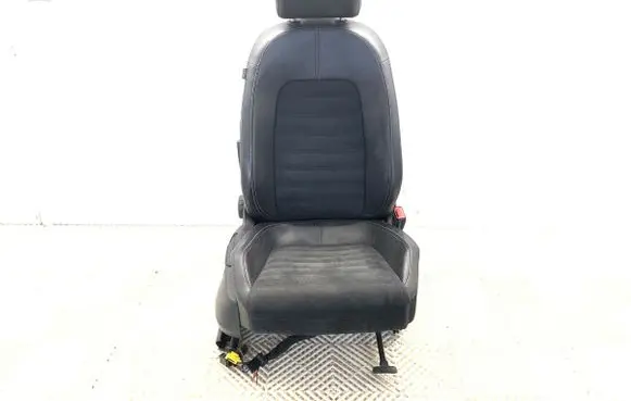 Volkswagen PASSAT CC Front passenger seat