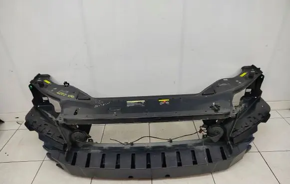 Volvo V70 Radiator support slam panel 