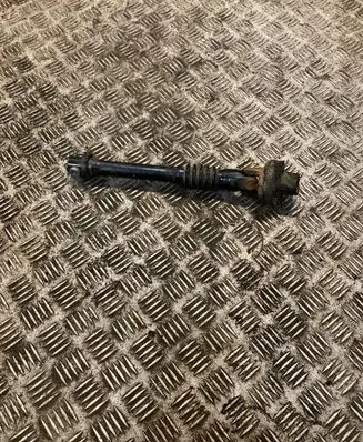 Chrysler 300 - 300C Steering column universal joint 5057427AC