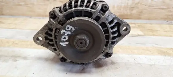 Nissan X-Trail T30 Generator/alternator 231005M310