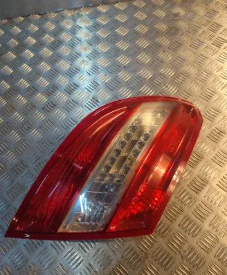Mercedes-Benz C W204 Rear/tail lights 2048201964