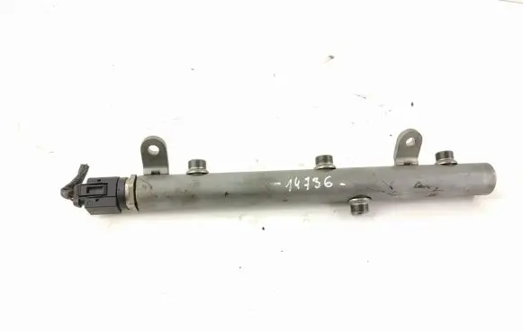 Mercedes-Benz ML W164 Fuel main line pipe 6420703095 0061537828