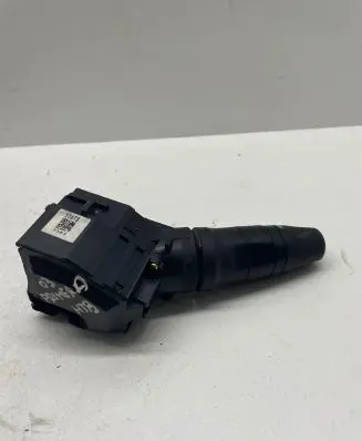 Nissan Primera Wiper control stalk AV610 25260