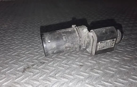 Audi A6 S6 C5 4B Parking PDC sensor 4B0919275C