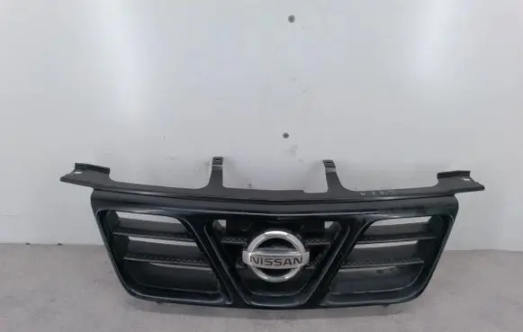 Nissan X-Trail T30 Front grill 623108H700