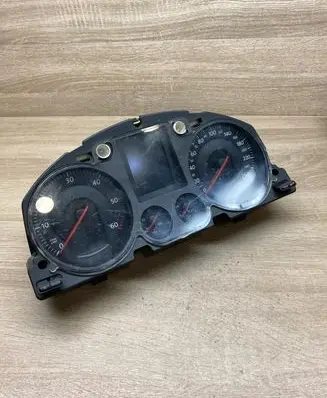 Volkswagen PASSAT B6 Speedometer (instrument cluster) A2C53145550 A2C53117394