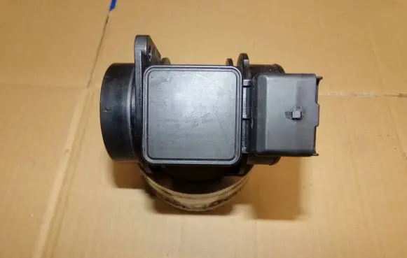 Peugeot 206 Mass air flow meter 5WK9631