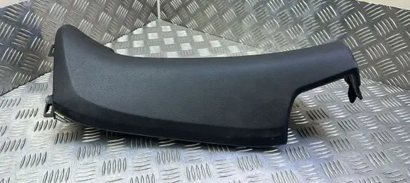 Nissan Qashqai Panel trim 682114EA0A
