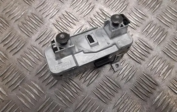 Audi Q4 e-tron Steering wheel lock 3WA905861