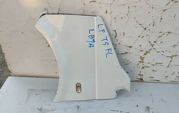 Volkswagen Transporter - Caravelle T5 Fender