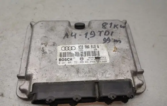 Audi A4 S4 B5 8D Engine control unit/module 038906018S 0281001721