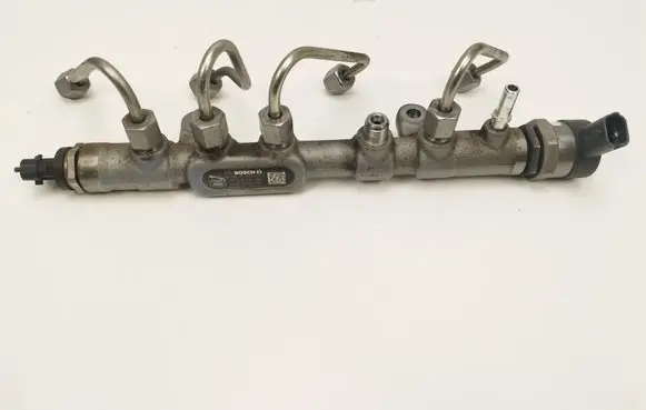 Jaguar XE Fuel main line pipe 0445214332 G4D39D280AA