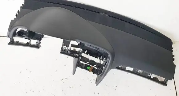 Audi A6 S6 C6 4F Dashboard 106435