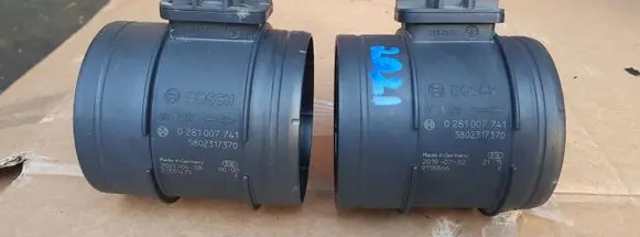 Iveco Daily 6th gen Mass air flow meter 0281007741 5802317370