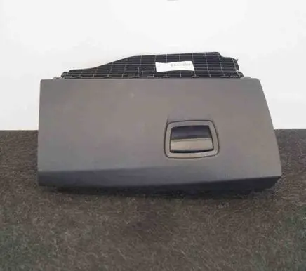 BMW 5 F10 F11 Glove box