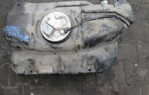 Toyota Aygo AB10 Fuel tank 