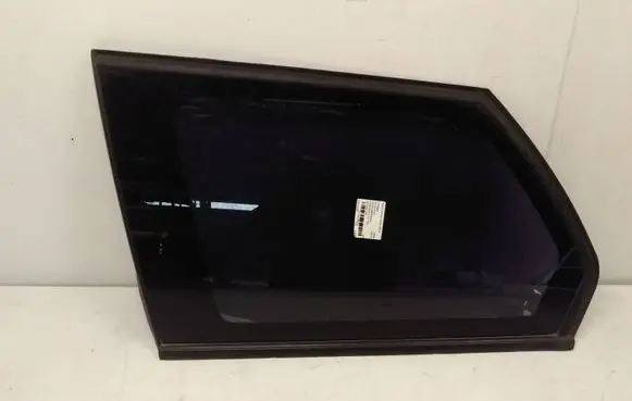 Citroen C4 Grand Picasso Rear side window