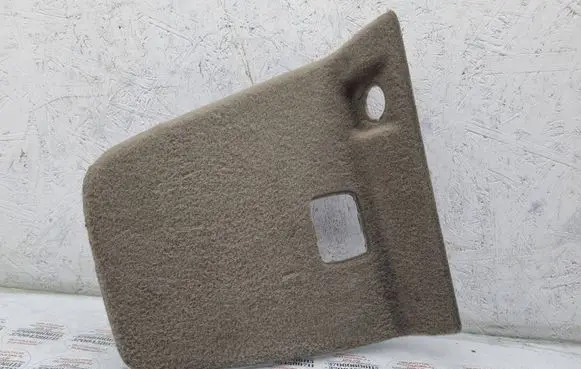 Audi Q7 4L Trunk/boot lower side trim panel 