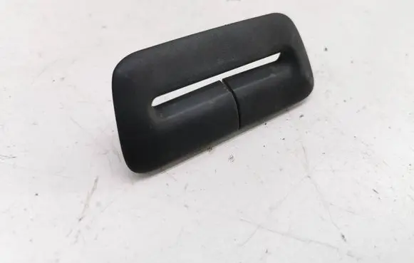 Volvo S60 Seat belt trim 6064196