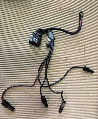 BMW 3 F30 F35 F31 Glow plug wires 81193802
