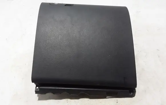 Volkswagen Tiguan Glove box 5M1857097
