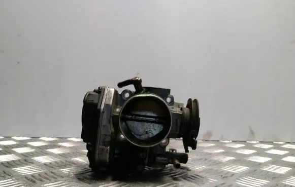 Skoda Octavia Mk1 (1U) Electric throttle body valve 06A133064H