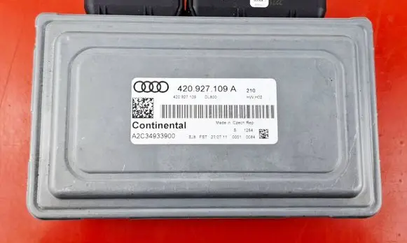 Audi R8 4S Gearbox control unit/module 420927109A