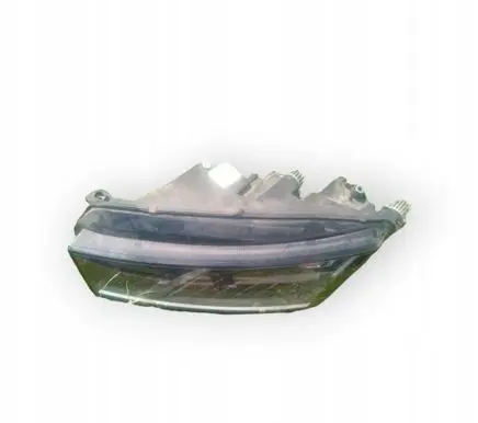Skoda Octavia Mk4 Headlight/headlamp 5E4941015A