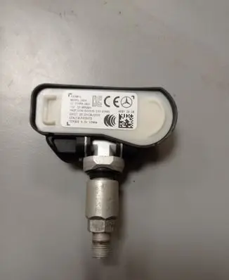 Mercedes-Benz GLC C253 Tire pressure sensor A0009050030