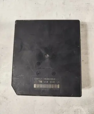 Renault Megane III SAM control unit 284B65904R 9654457213